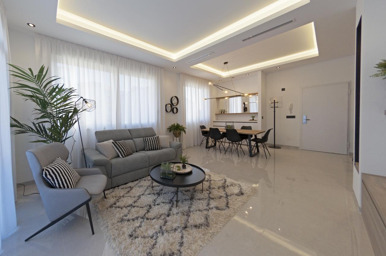 Apartamentos La Laguna I Luxury Apartments 瓜尔达马尔·德尔·塞古拉 外观 照片