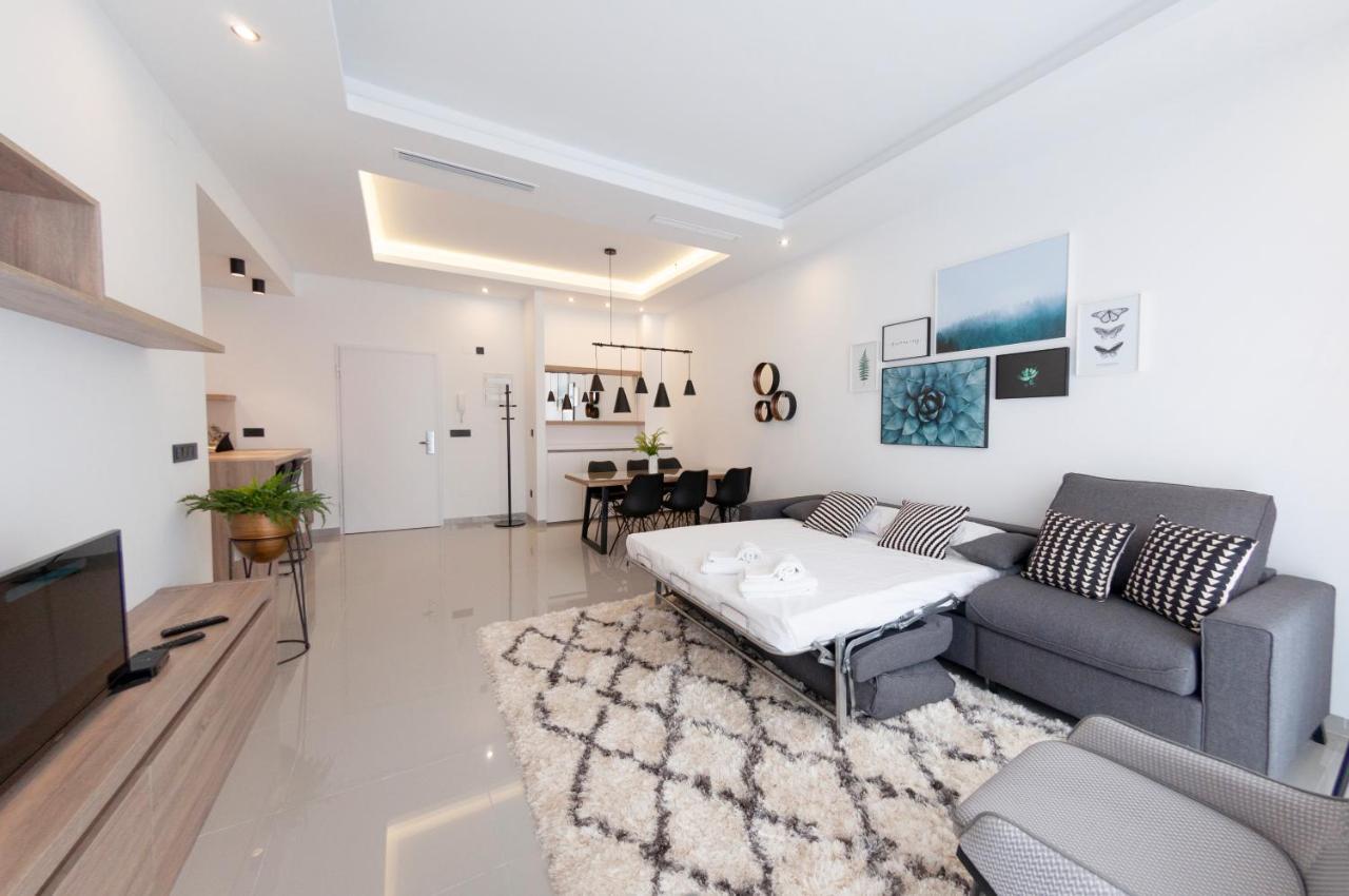 Apartamentos La Laguna I Luxury Apartments 瓜尔达马尔·德尔·塞古拉 外观 照片
