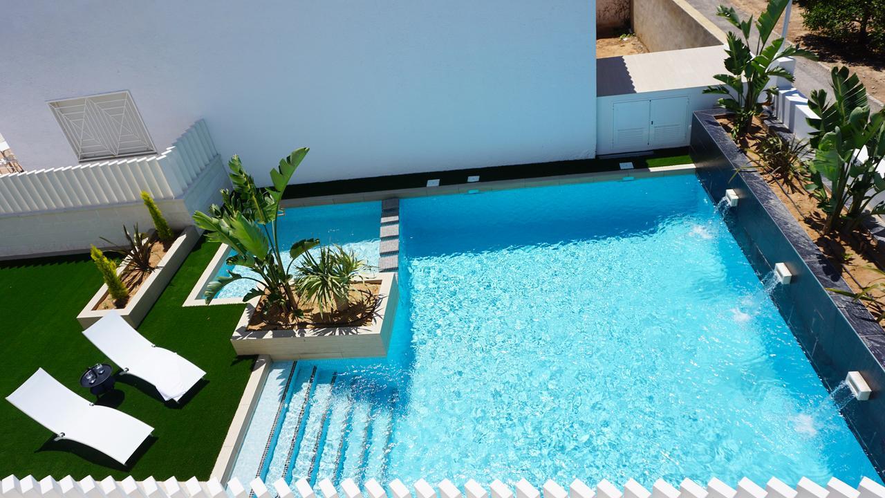 Apartamentos La Laguna I Luxury Apartments 瓜尔达马尔·德尔·塞古拉 外观 照片